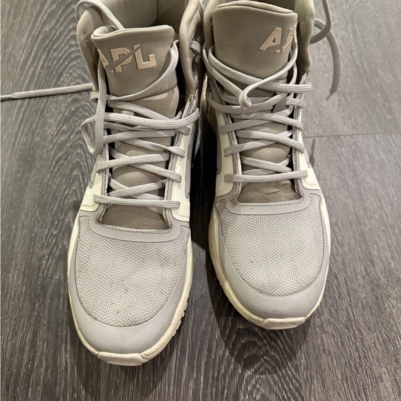 APL Techloom Defender High Top Sneaker Clay Pristine Color Men Size 10 - Picture 4 of 10